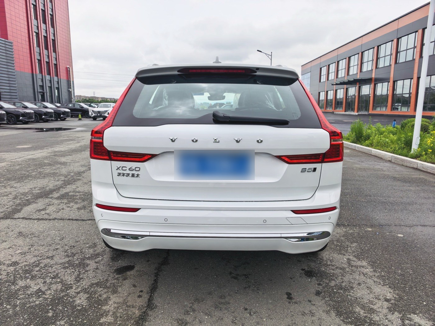 Volvo XC60 B5 AWD, фото 9