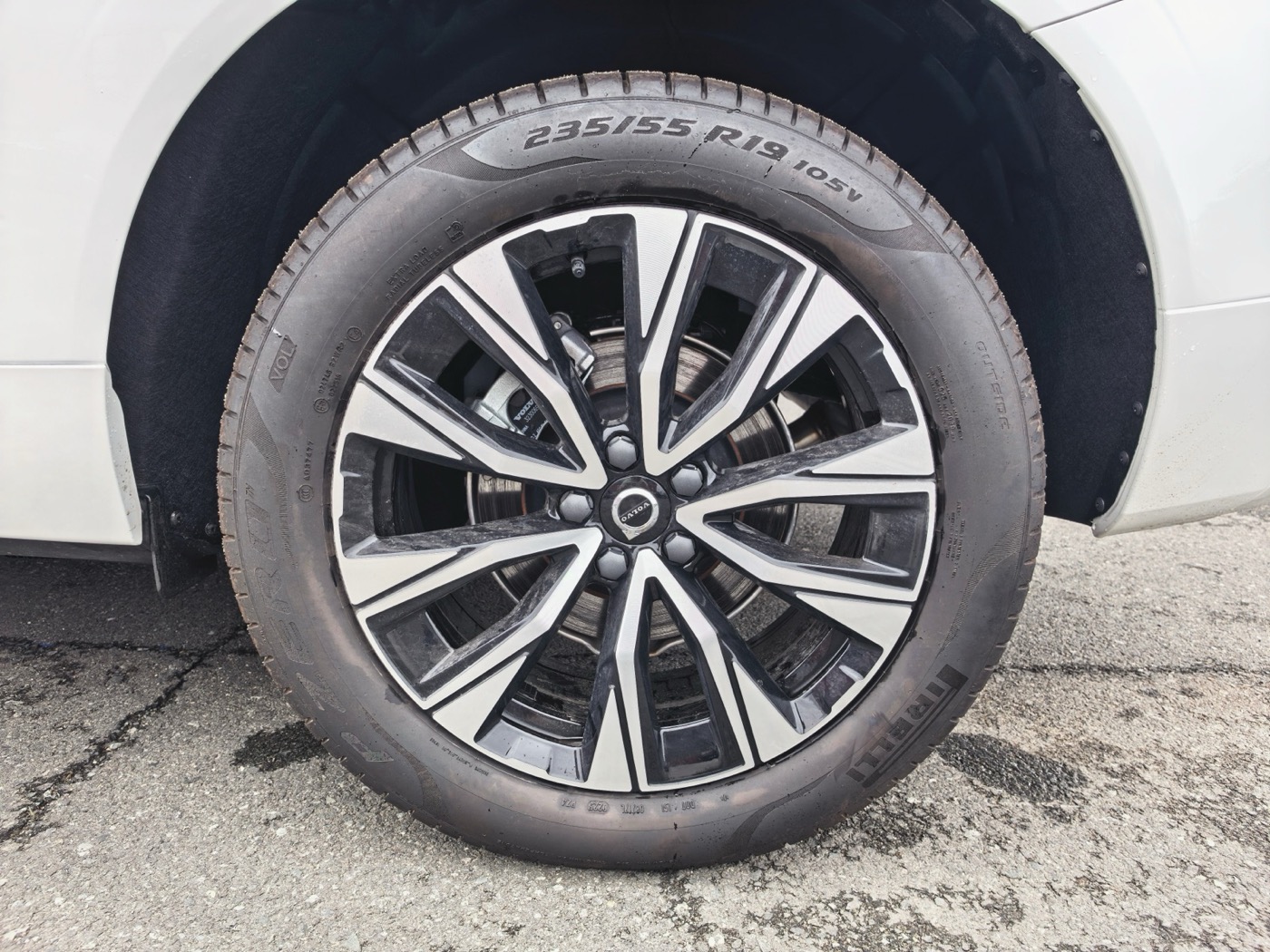 Volvo XC60 B5 AWD, фото 18